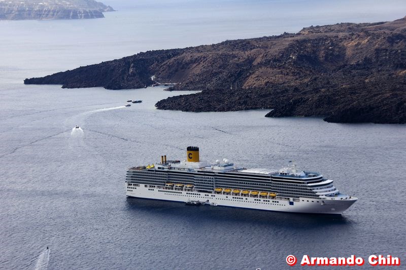 100910-santorini-img_0656edit2-800a